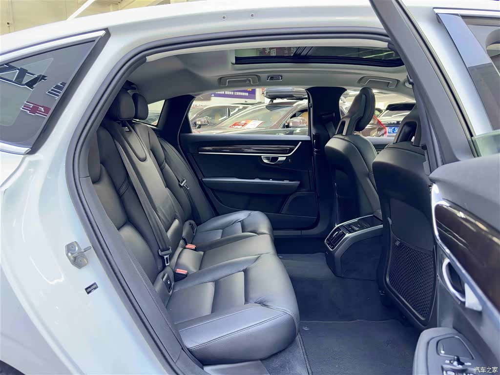Volvo S90, 2017 6