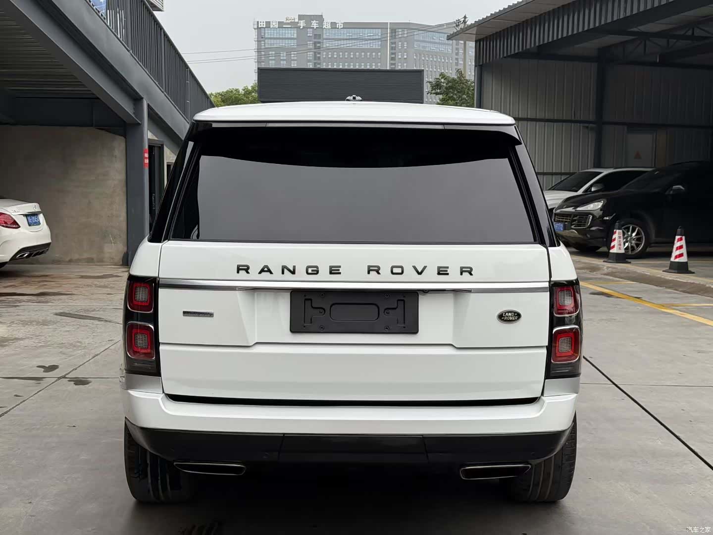 Land Rover Range Rover, 2013 8