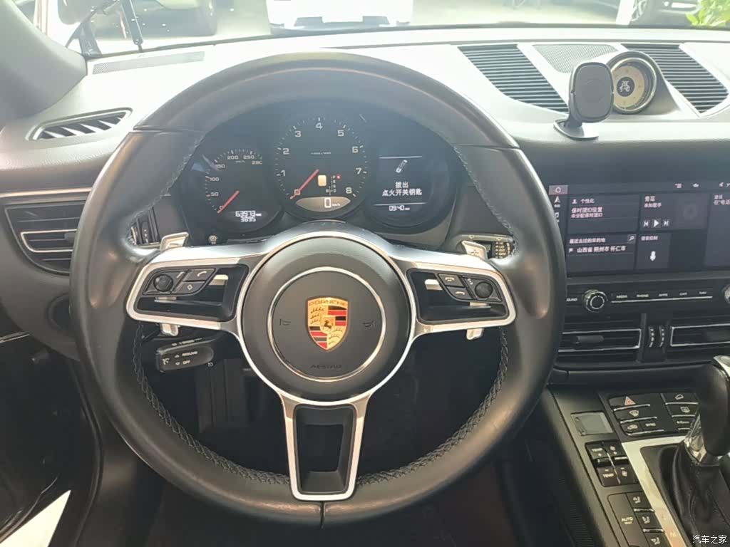 Porsche Macan, 2023 7