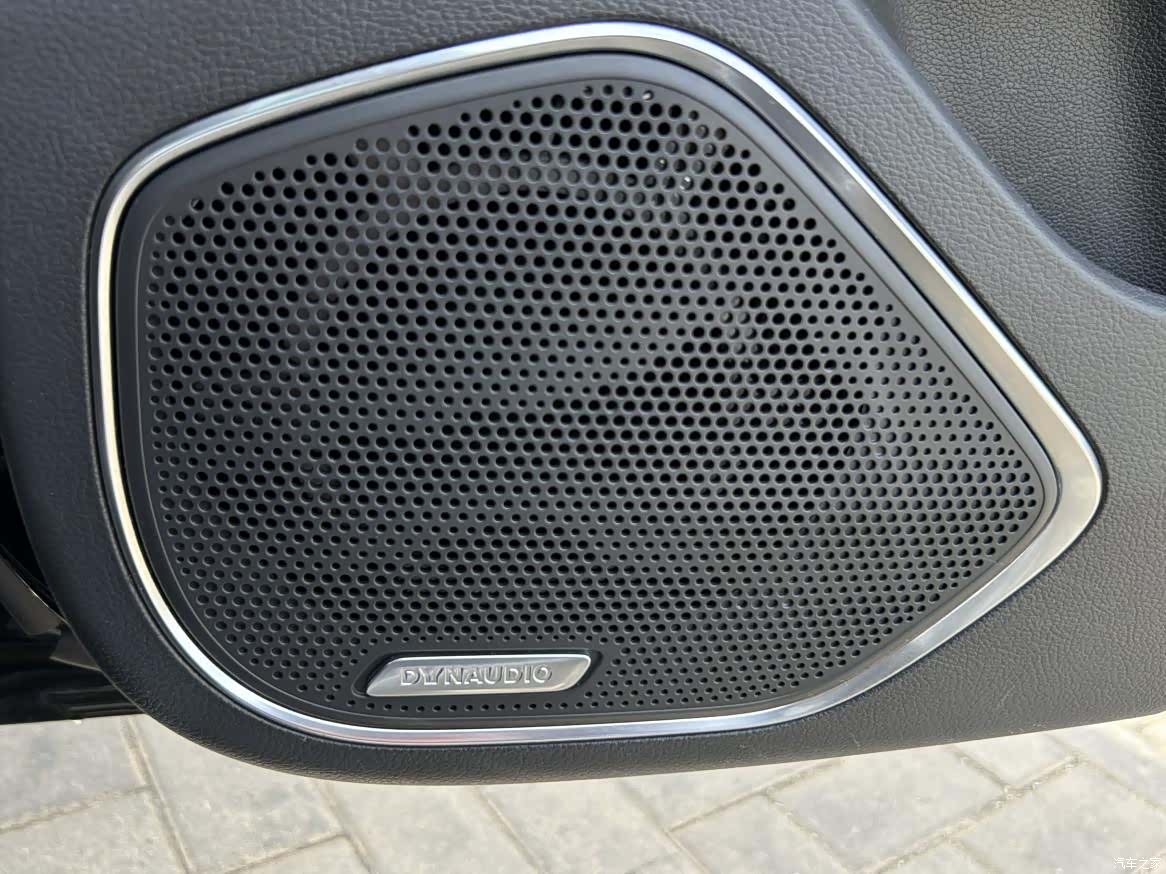 Hongqi H5, 2023 14
