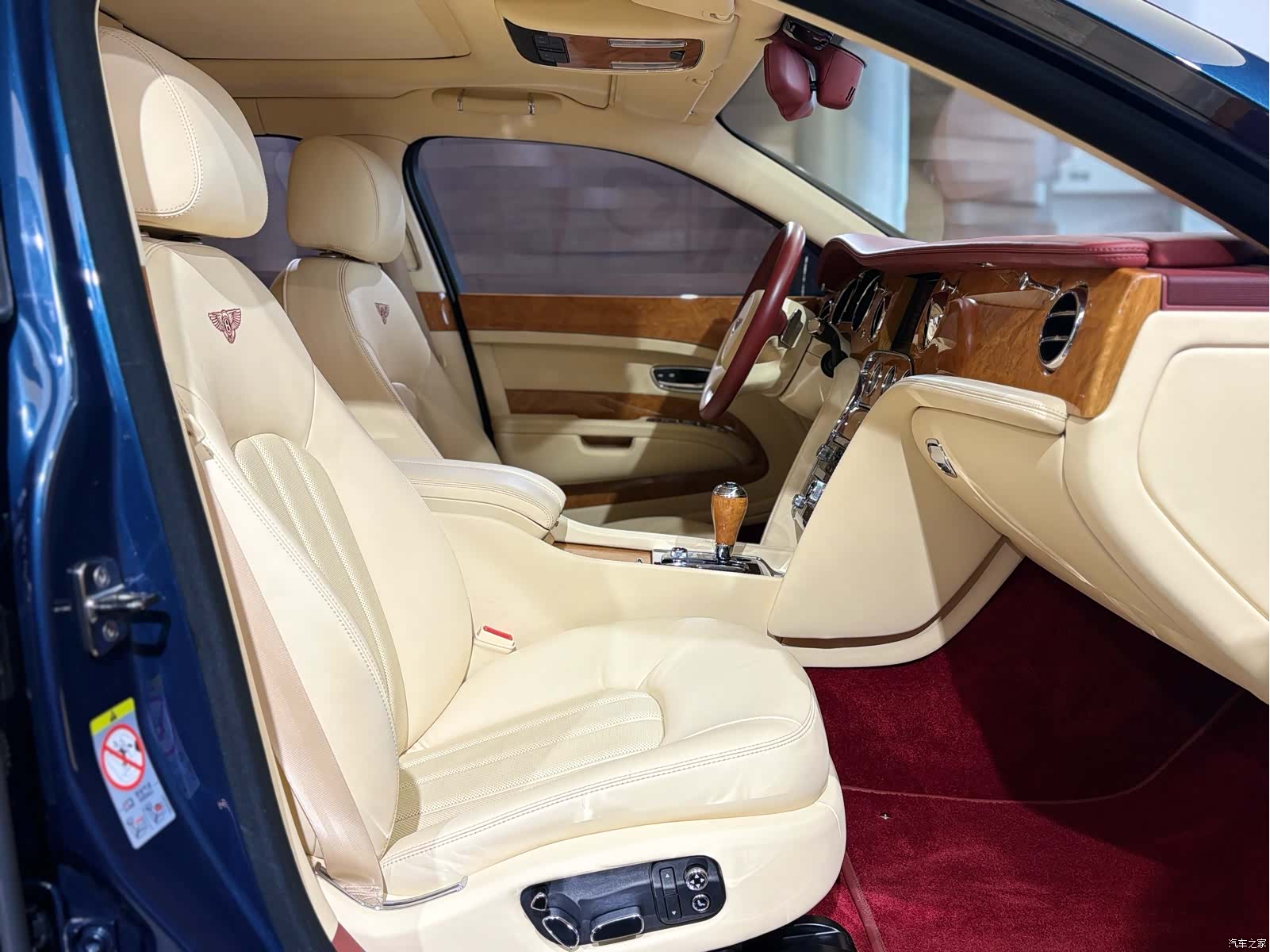 Bentley Mulsanne, 2013 26