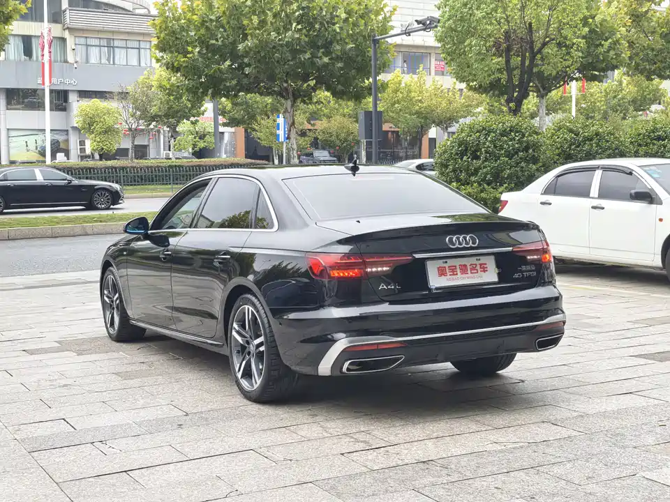 Audi A4L