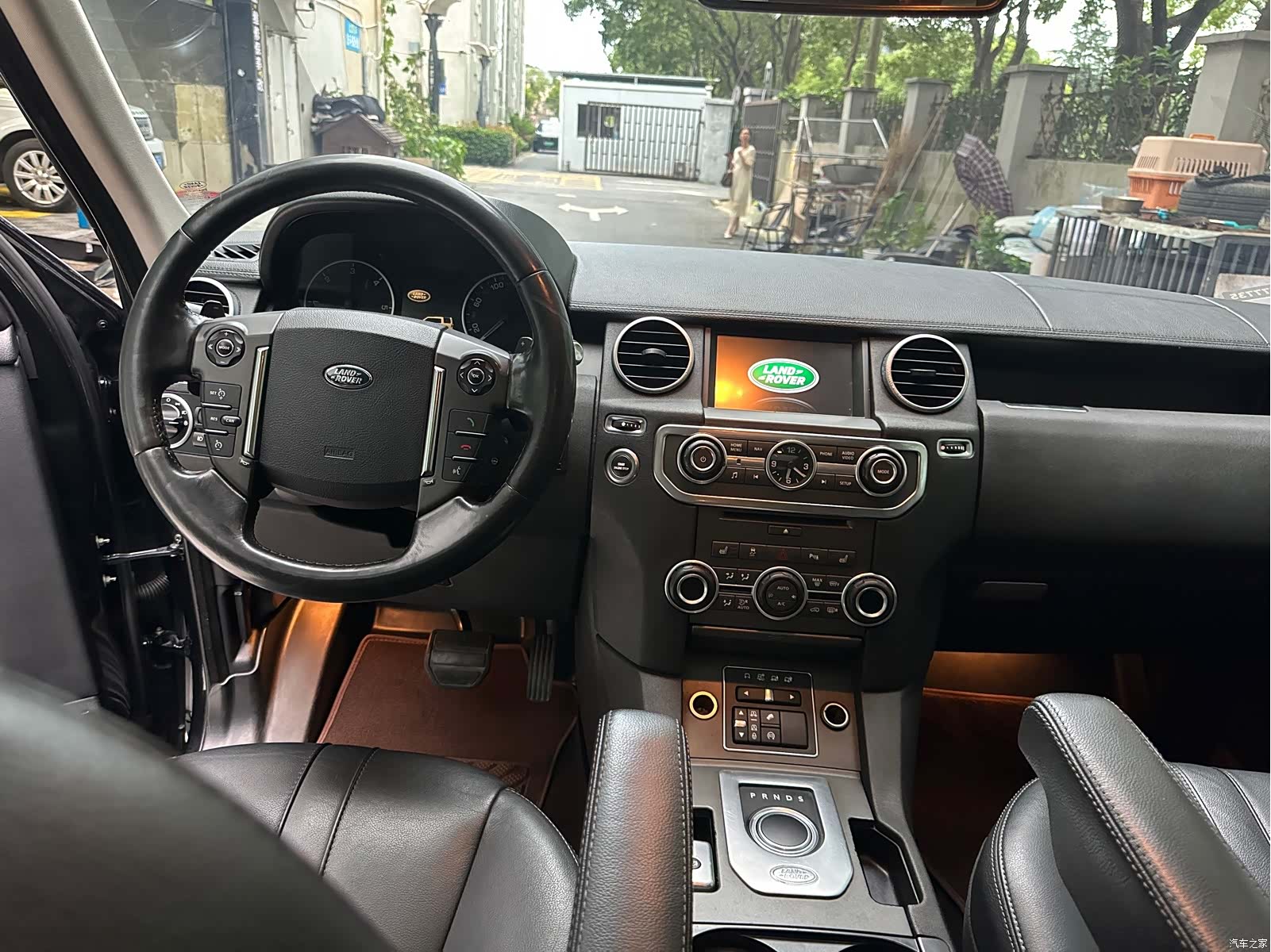 Land Rover Discovery, 2016 13