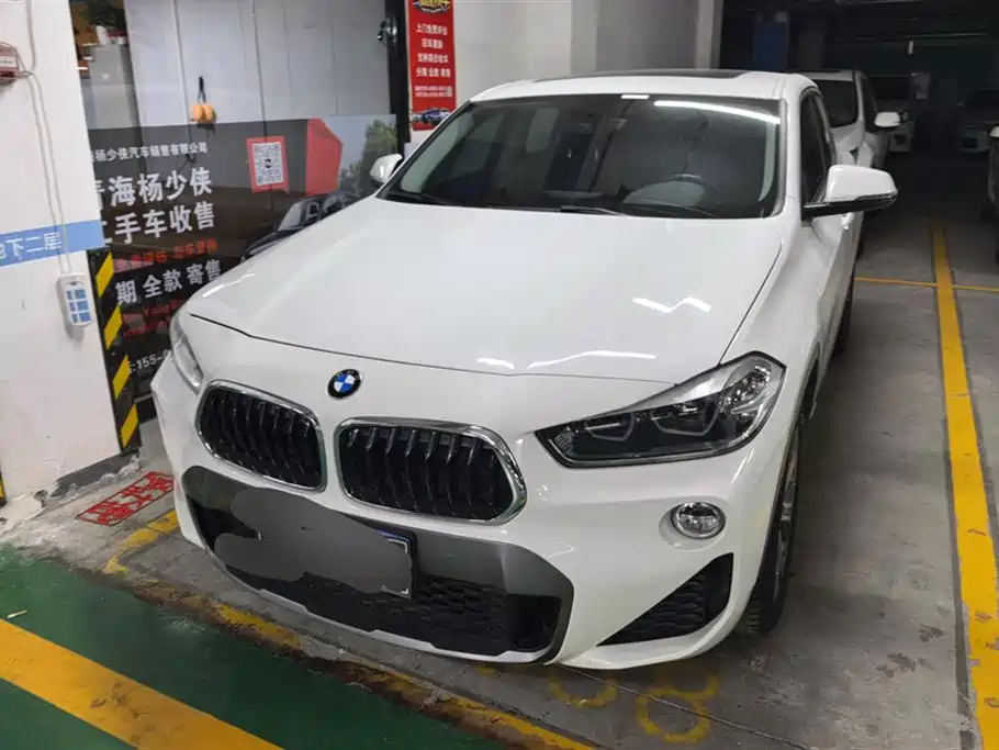 BMW X2