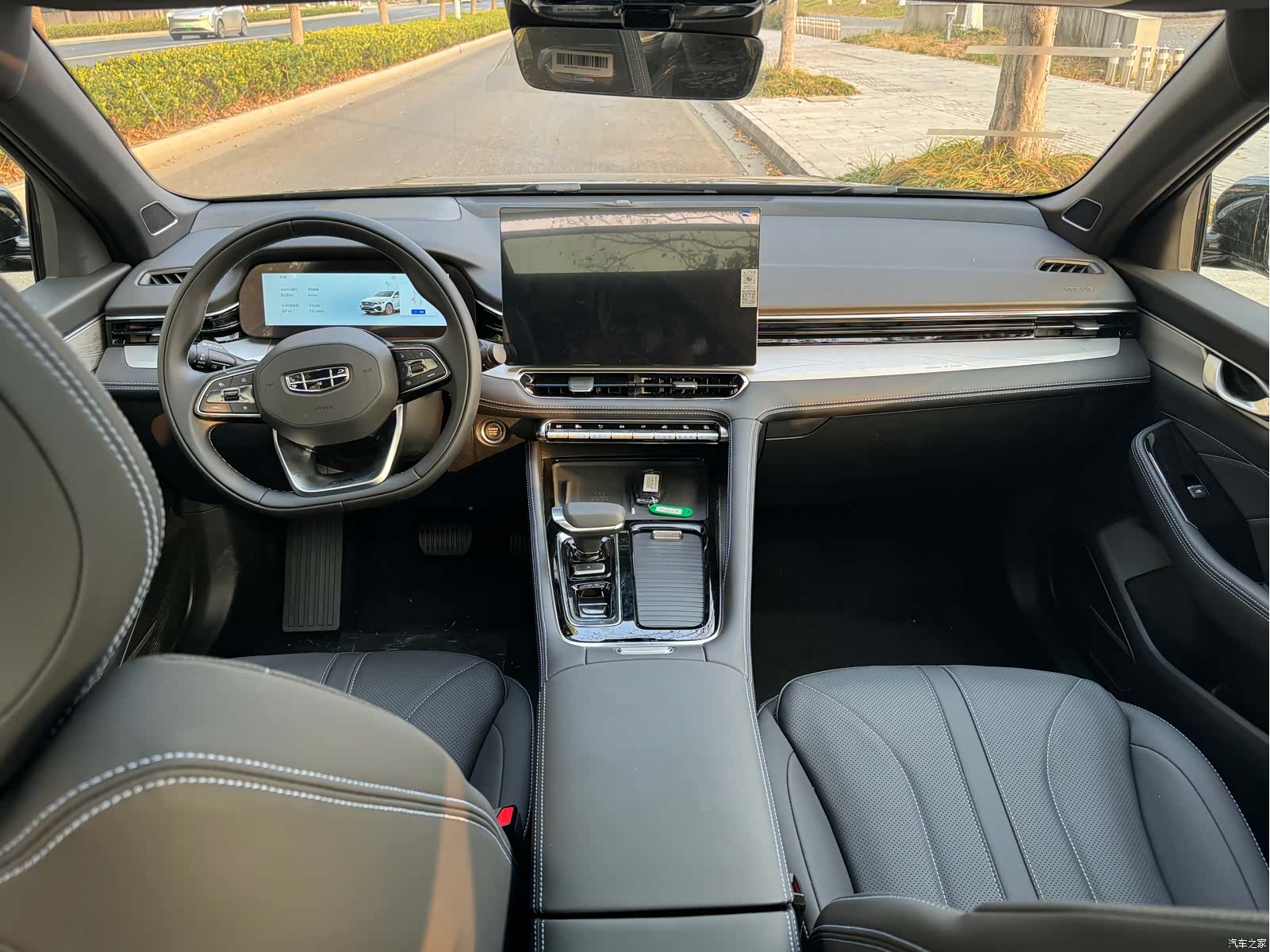 Geely Preface, 2025 10