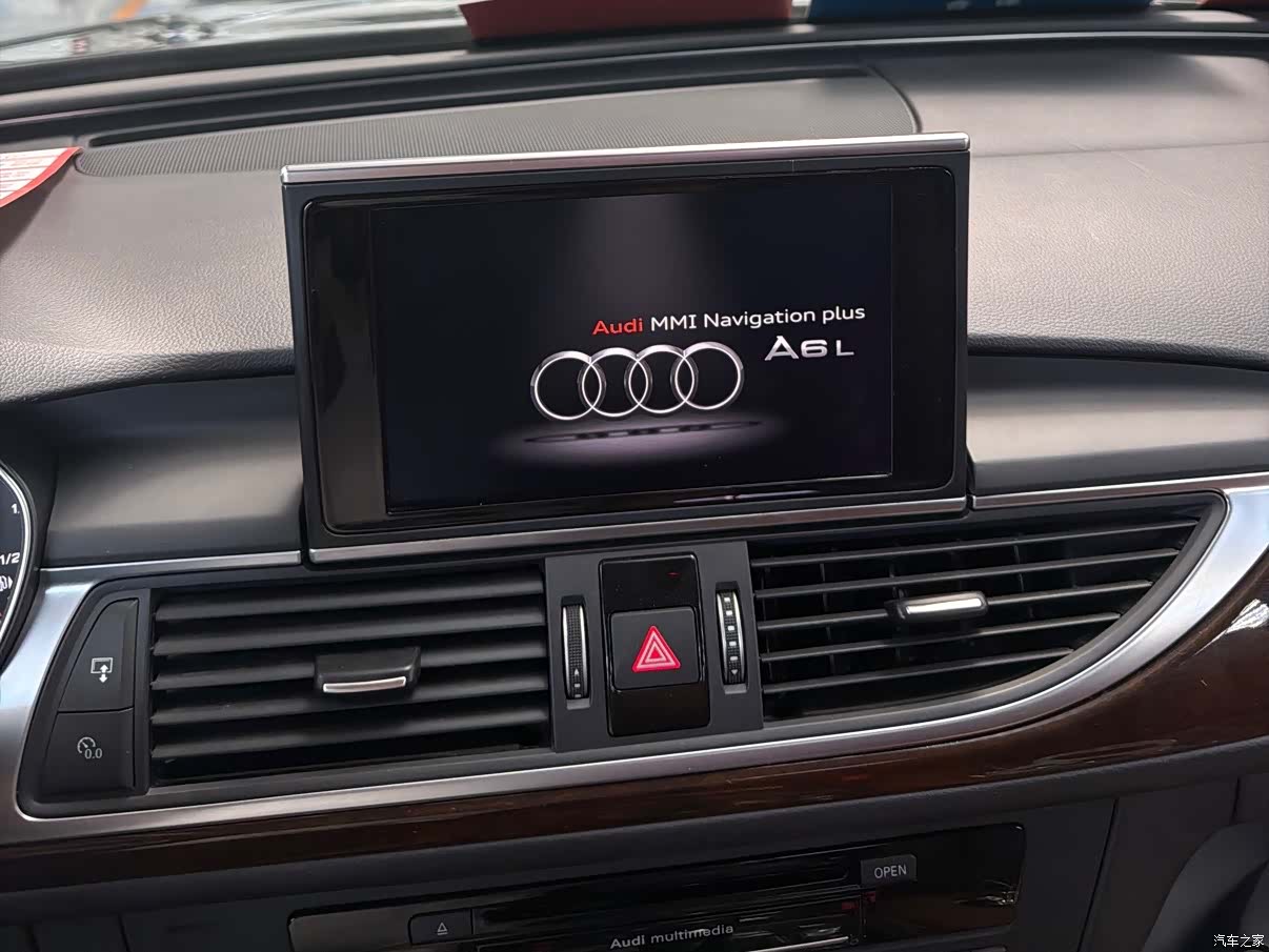 Audi A6L, 2019 10