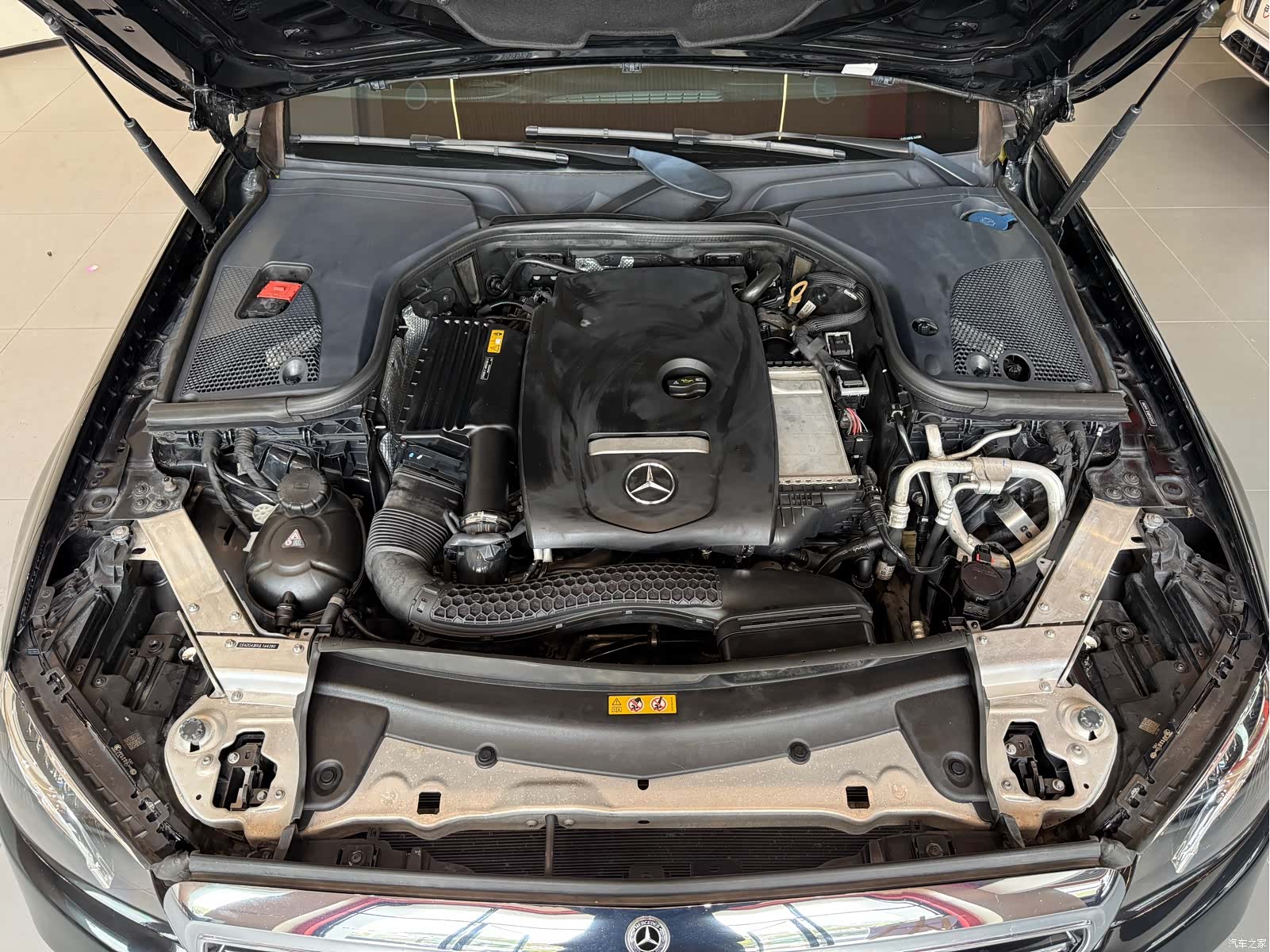 Mercedes-Benz E-Class, 2018 12