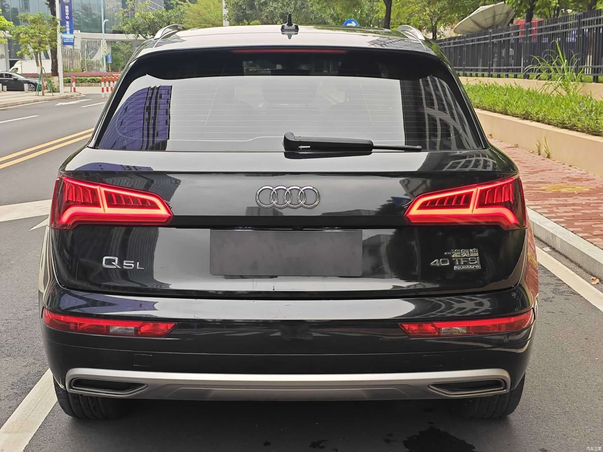 Audi Q5L, 2021 все фото