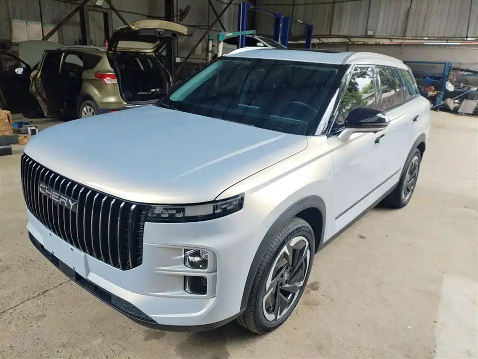 Chery Explore 06 C-DM