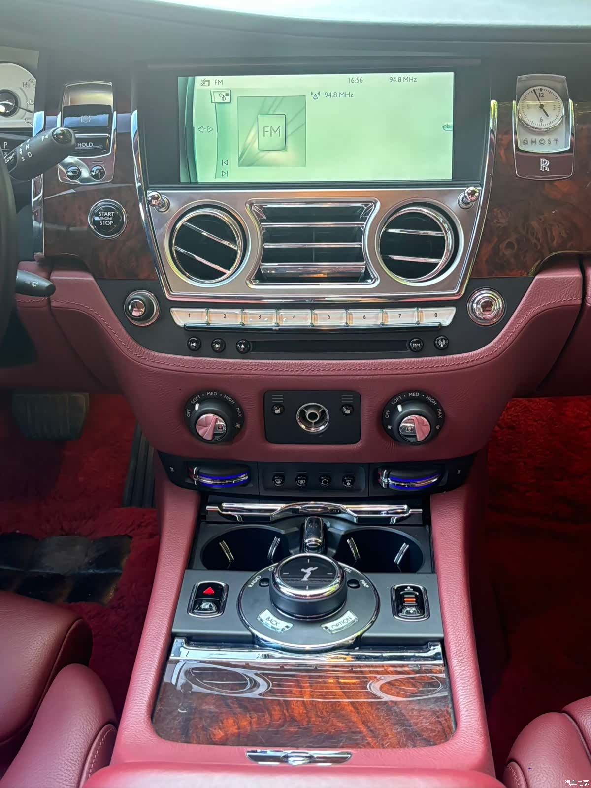 Rolls-Royce Ghost, 2016 11