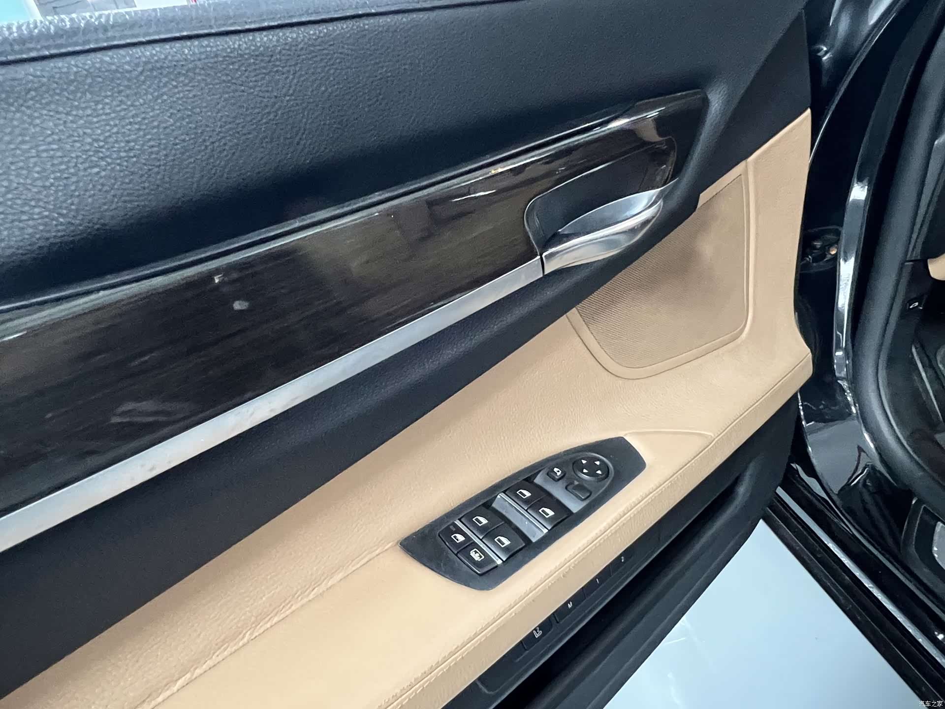 BMW 7 Series, 2011 9
