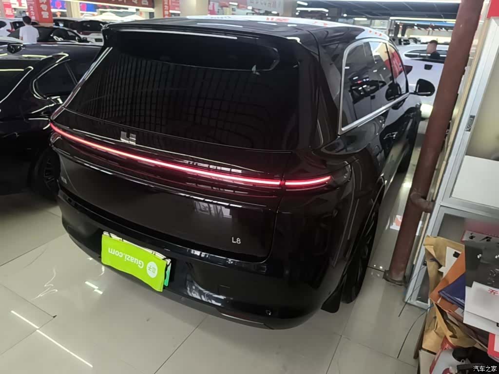 Li Auto L8, 2024 7