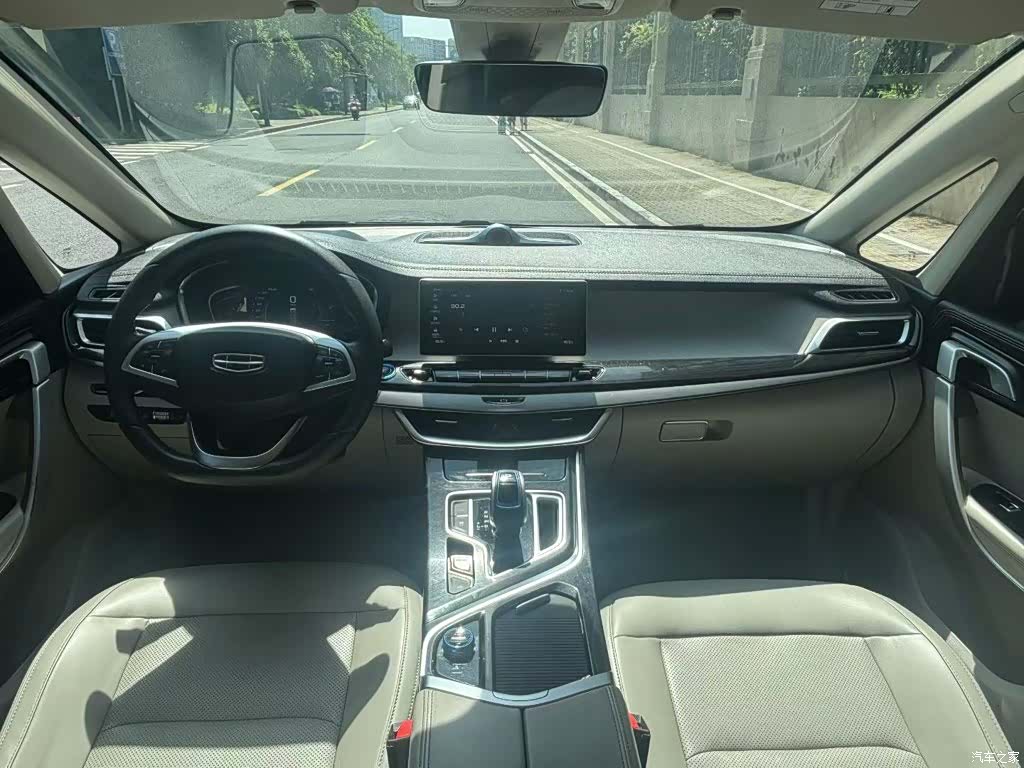 Geely Jiaji, 2021 9