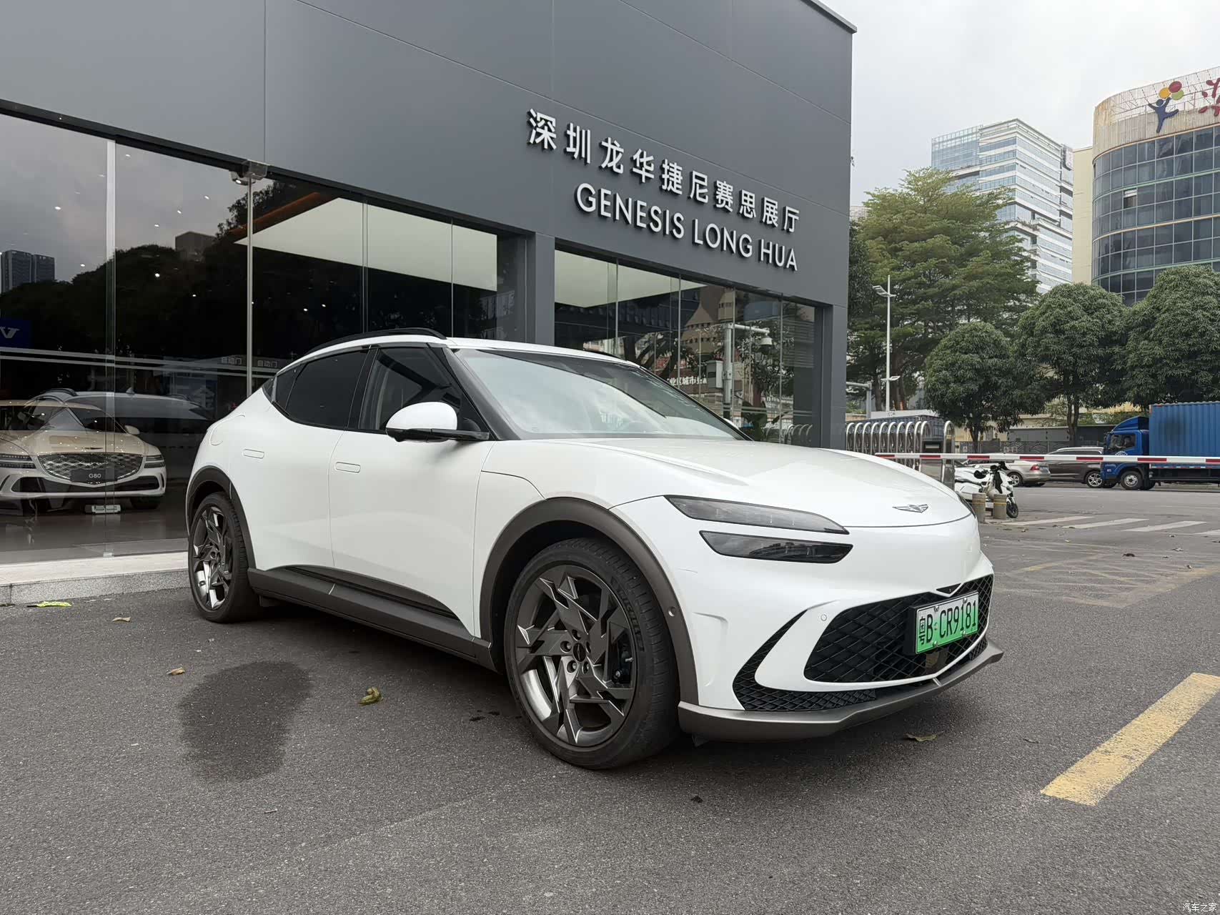 Genesis GV60, 2023 2