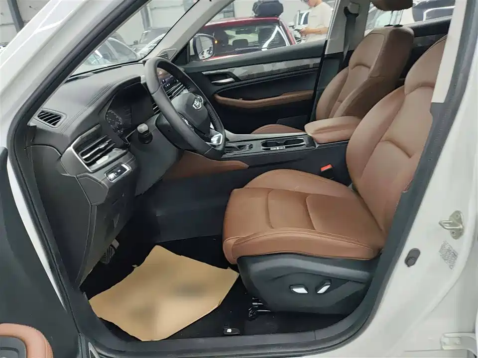 Geely Vision X6