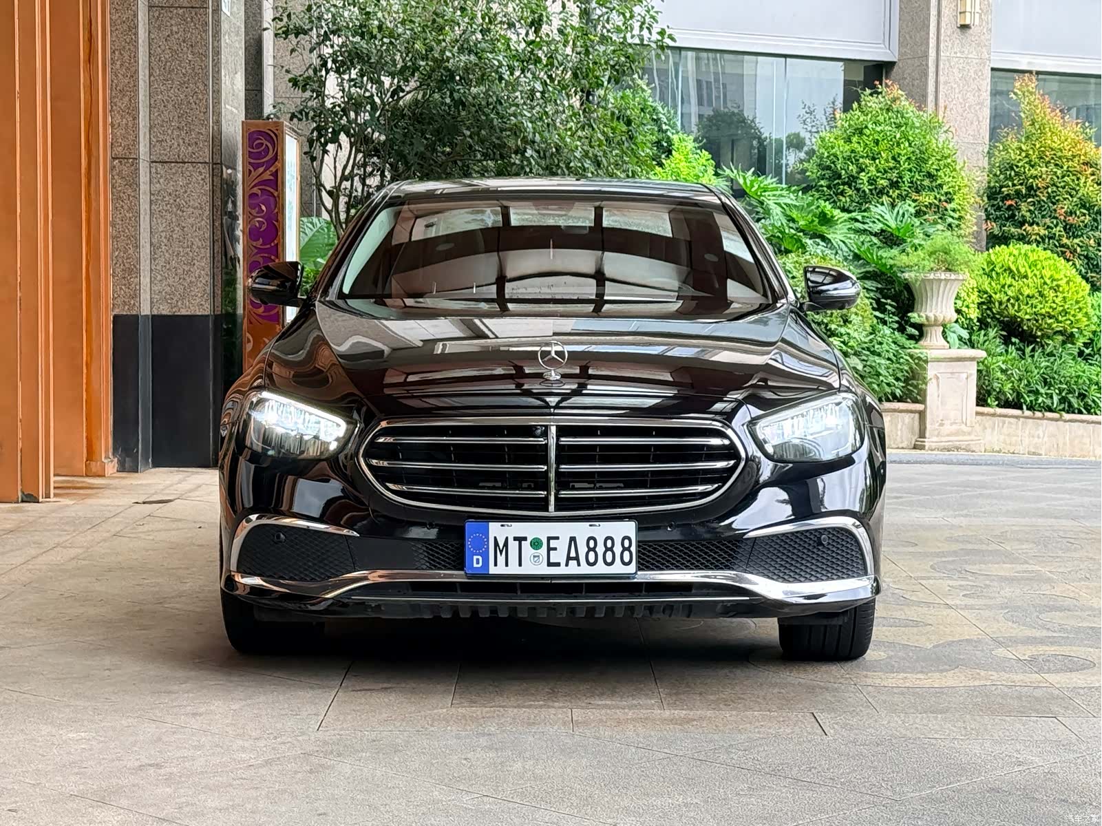 Mercedes-Benz E-Class, 2022 2