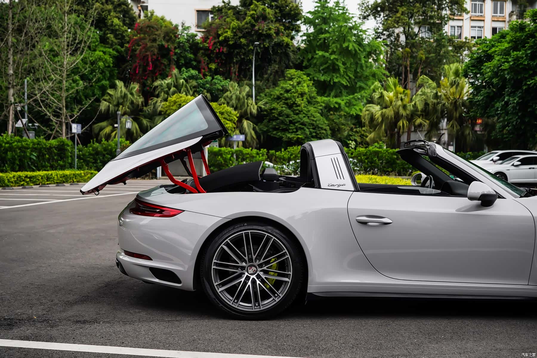 Porsche 911, 2019 3