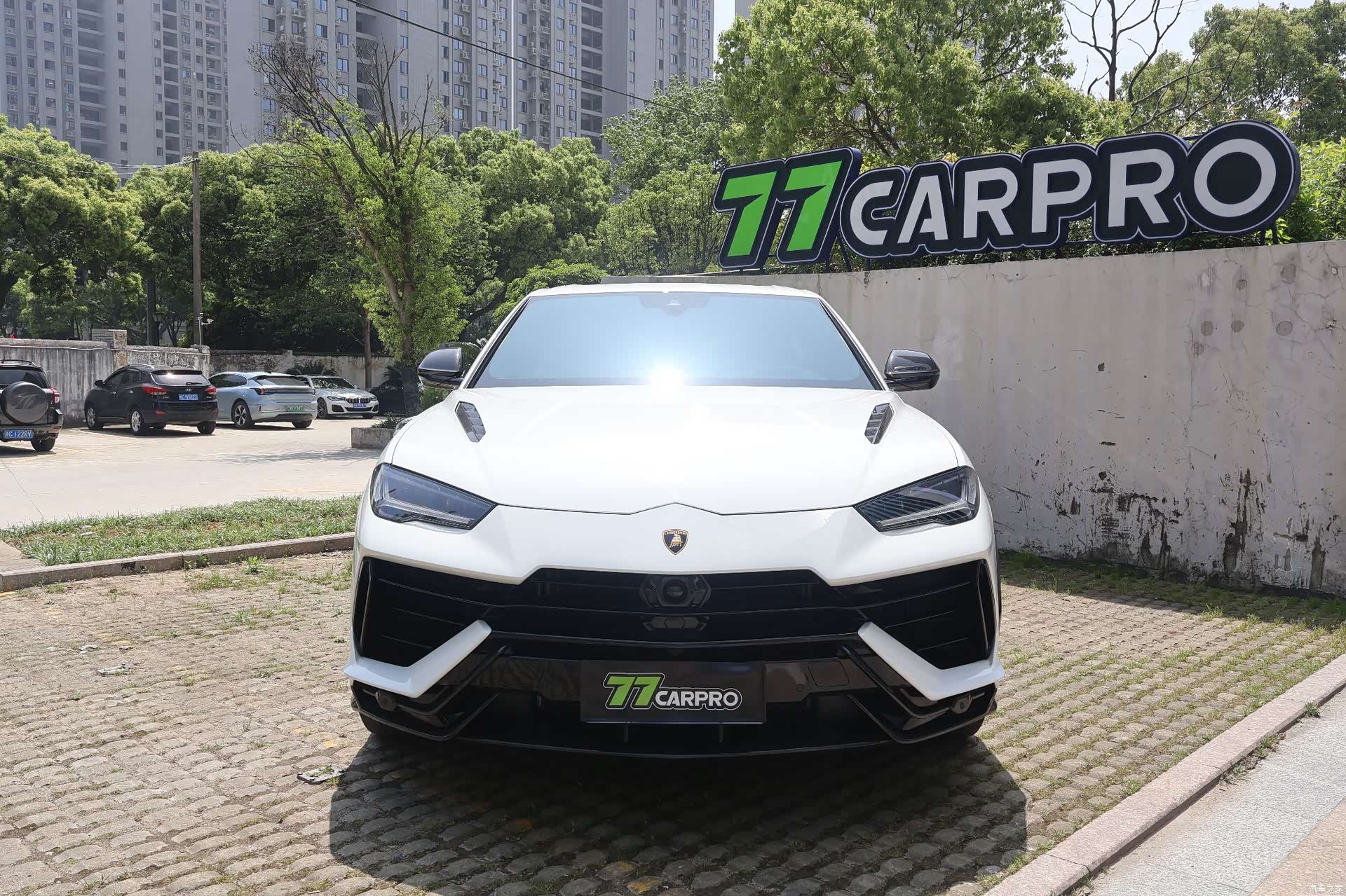 Lamborghini Urus, 2023 2