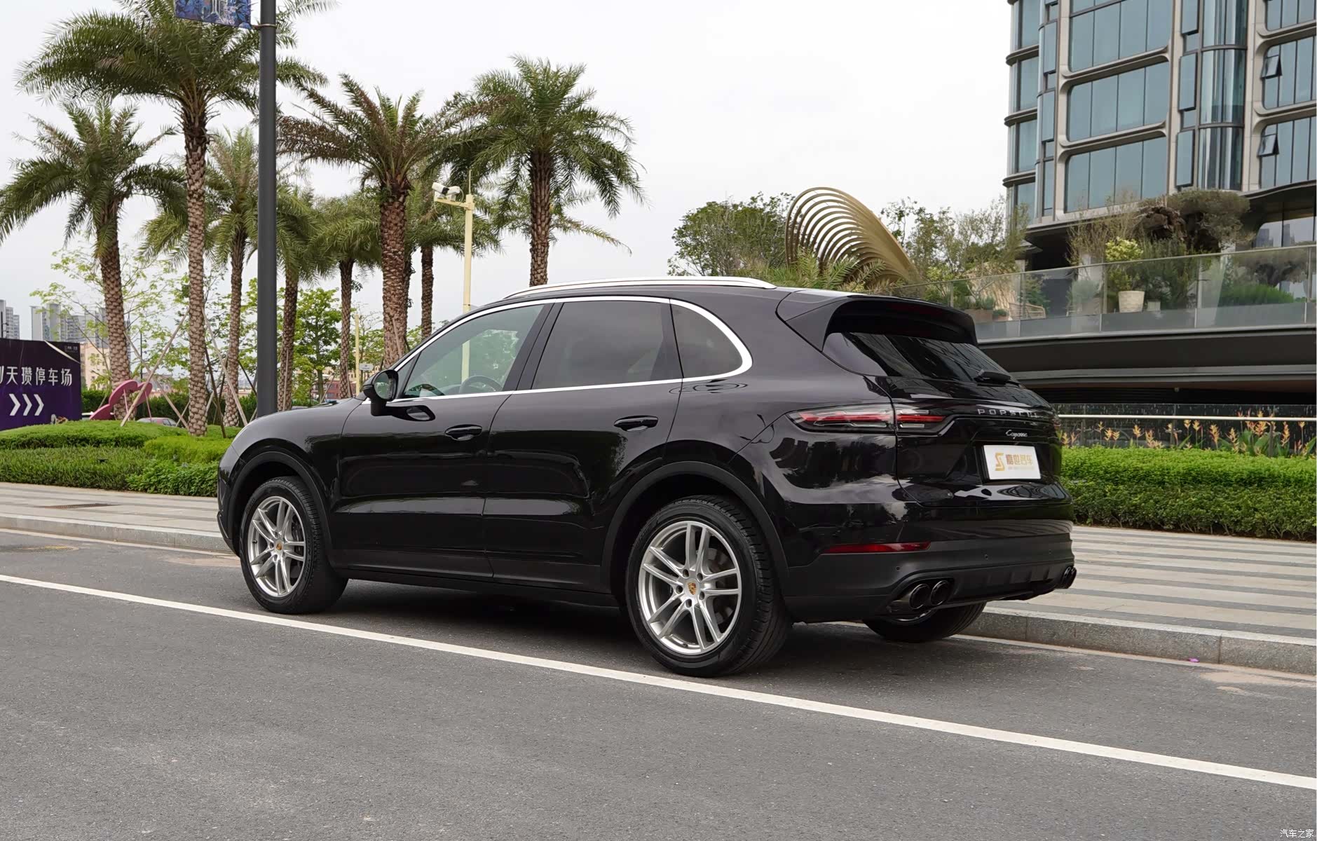 Porsche Cayenne, 2018 11