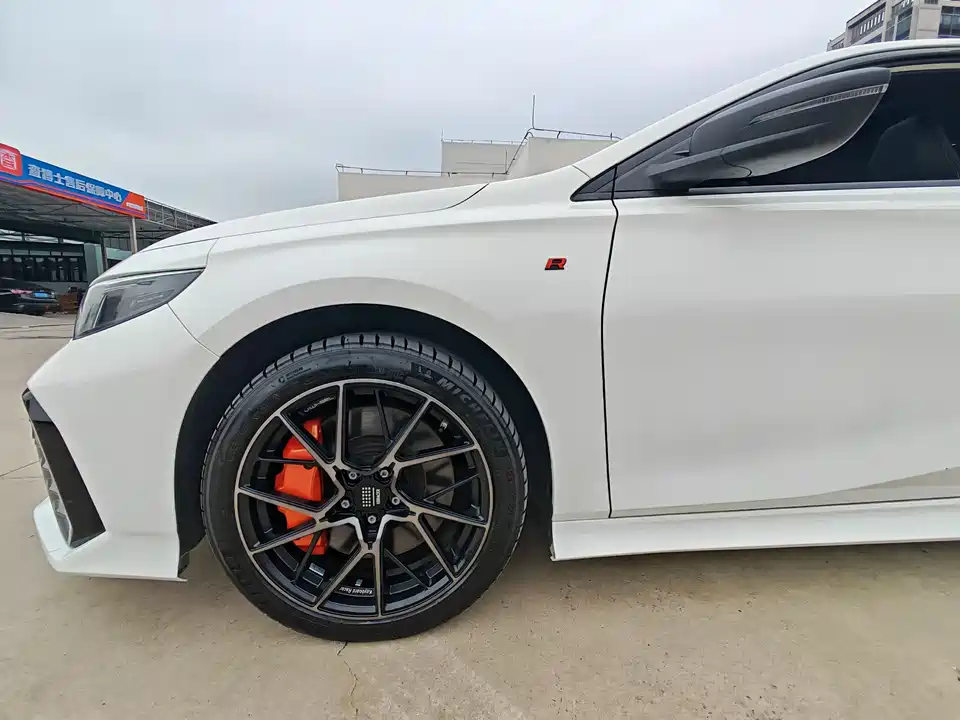 Trumpchi Shadow Leopard