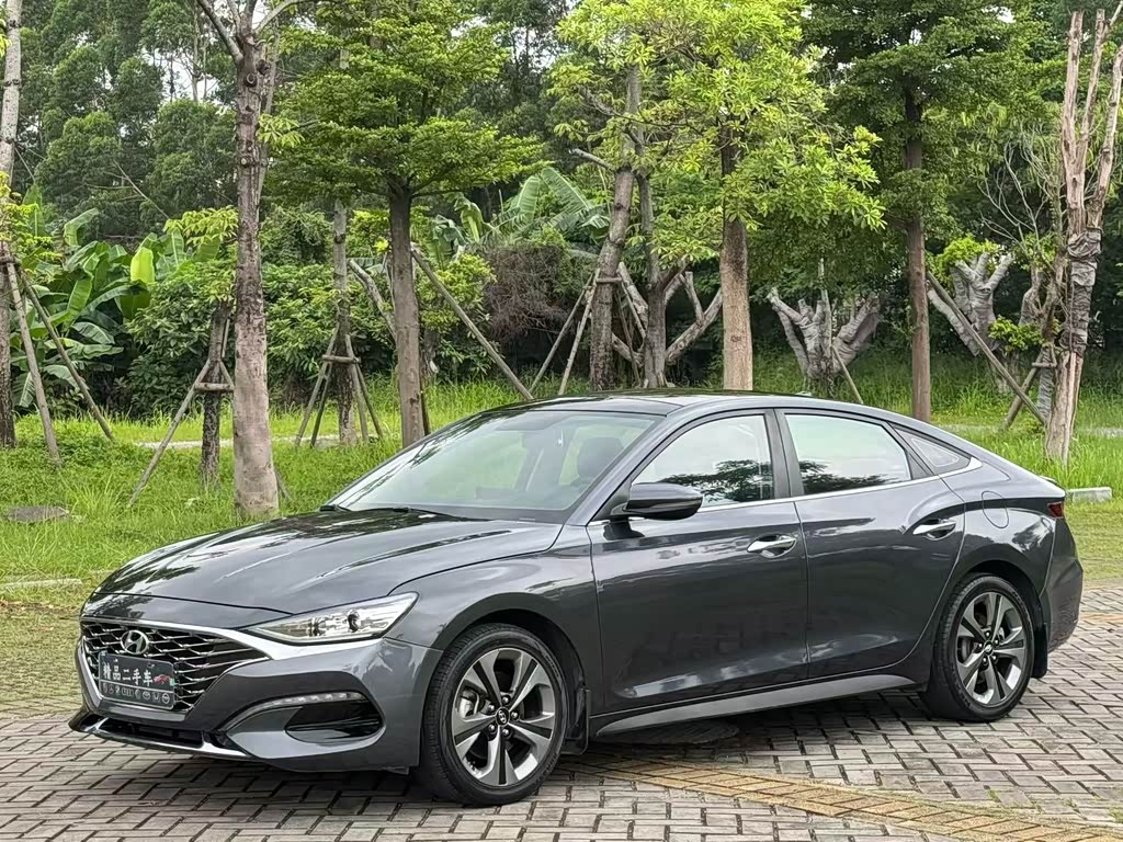 Hyundai Lafesta