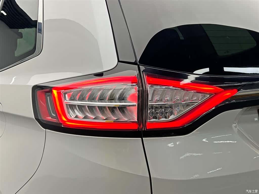Ford Edge, 2018 10