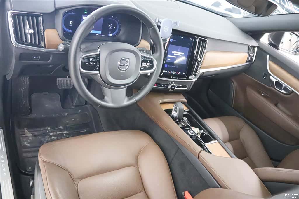 Volvo S90, 2023 10
