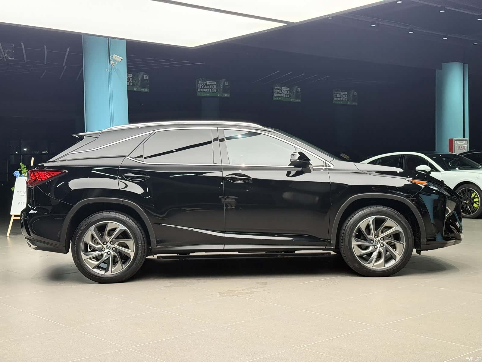 Lexus RX, 2018 3