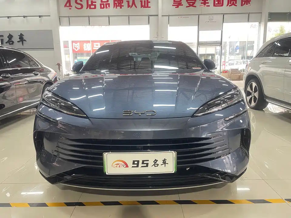 BYD Seal 07 DM-i