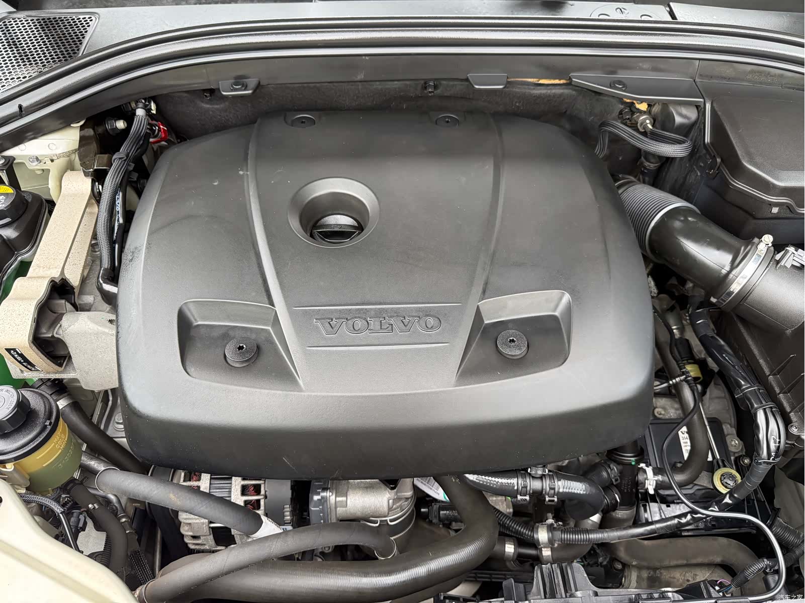 Volvo XC60, 2017 27