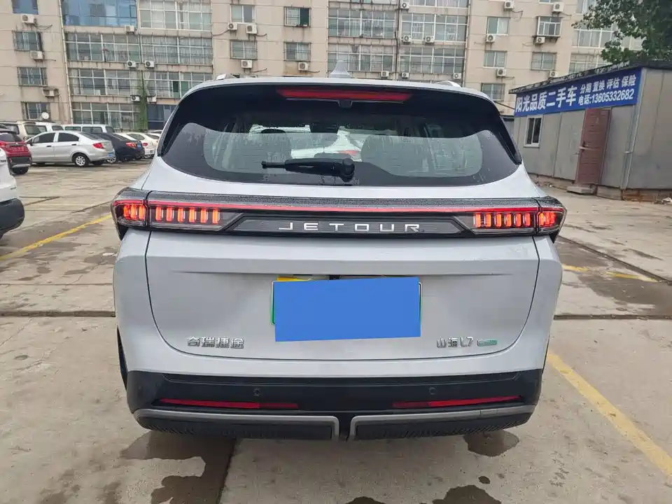 Jetour L7