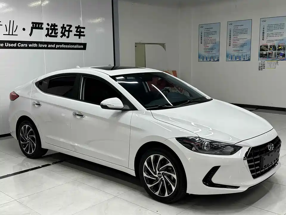 Hyundai Lead