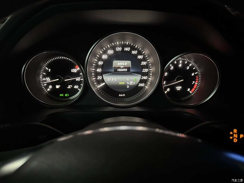 Mercedes-Benz E-Class, 2015 4