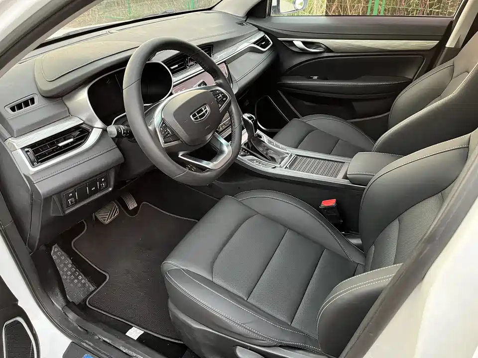 Geely Emgrand