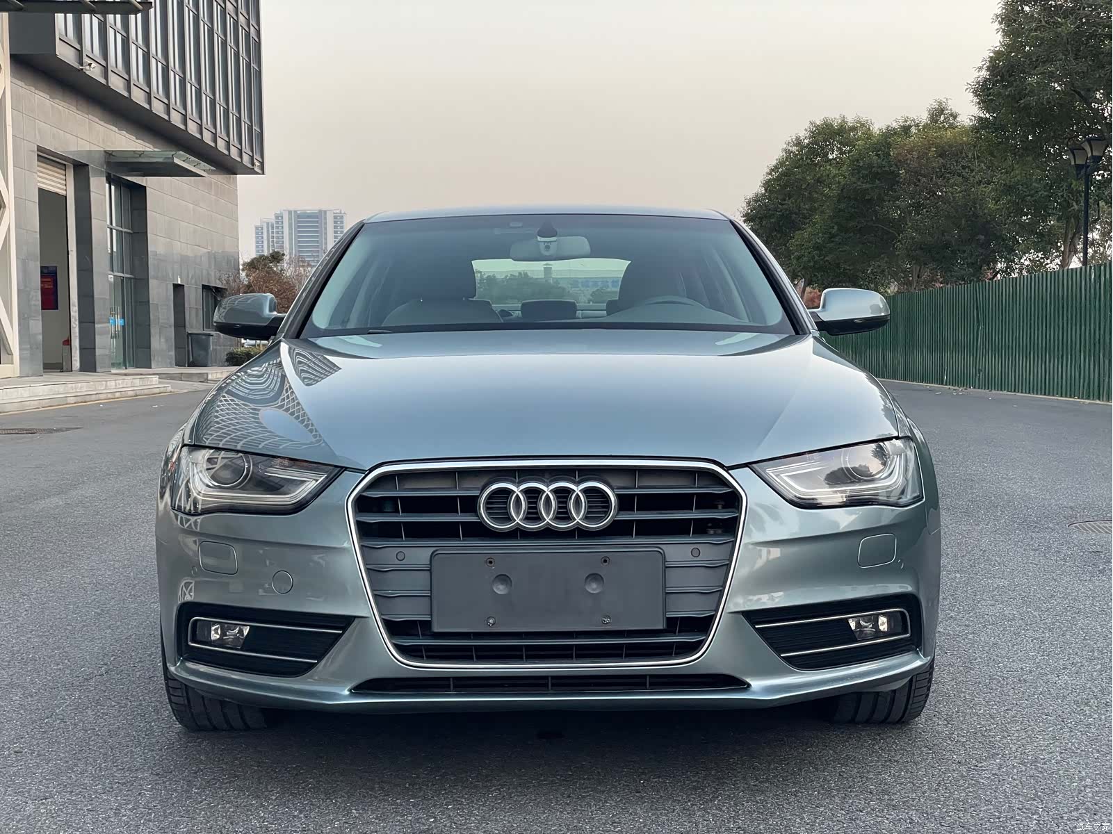 Audi A4L, 2015 2