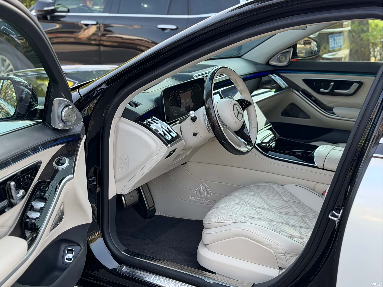 Maybach S-Class, 2022 4