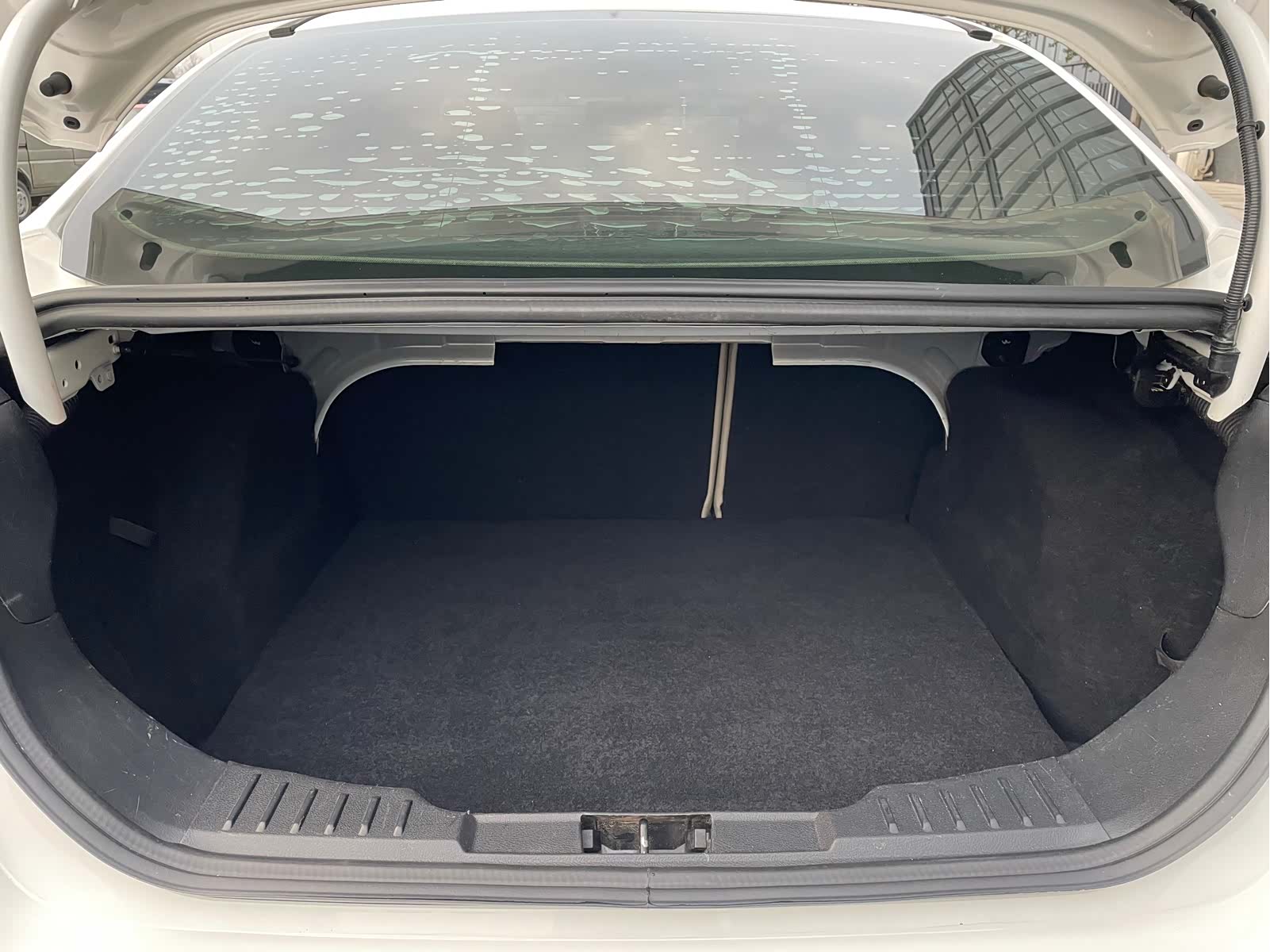 Ford Focus, 2017 10