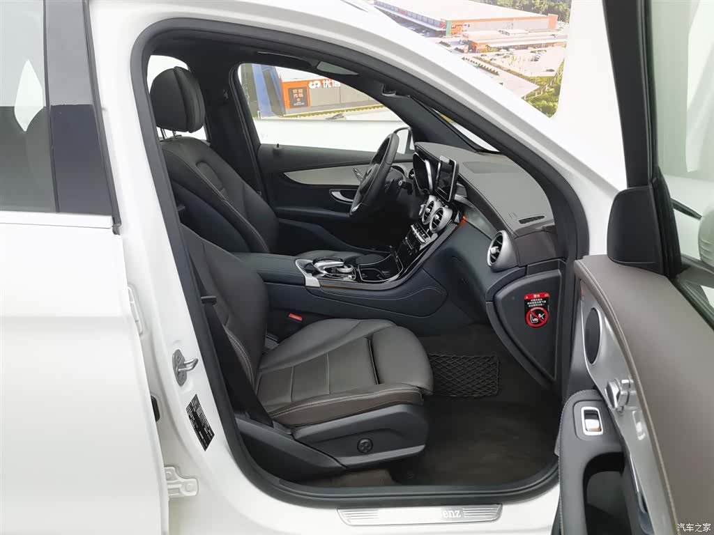 Mercedes-Benz GLC, 2019 23