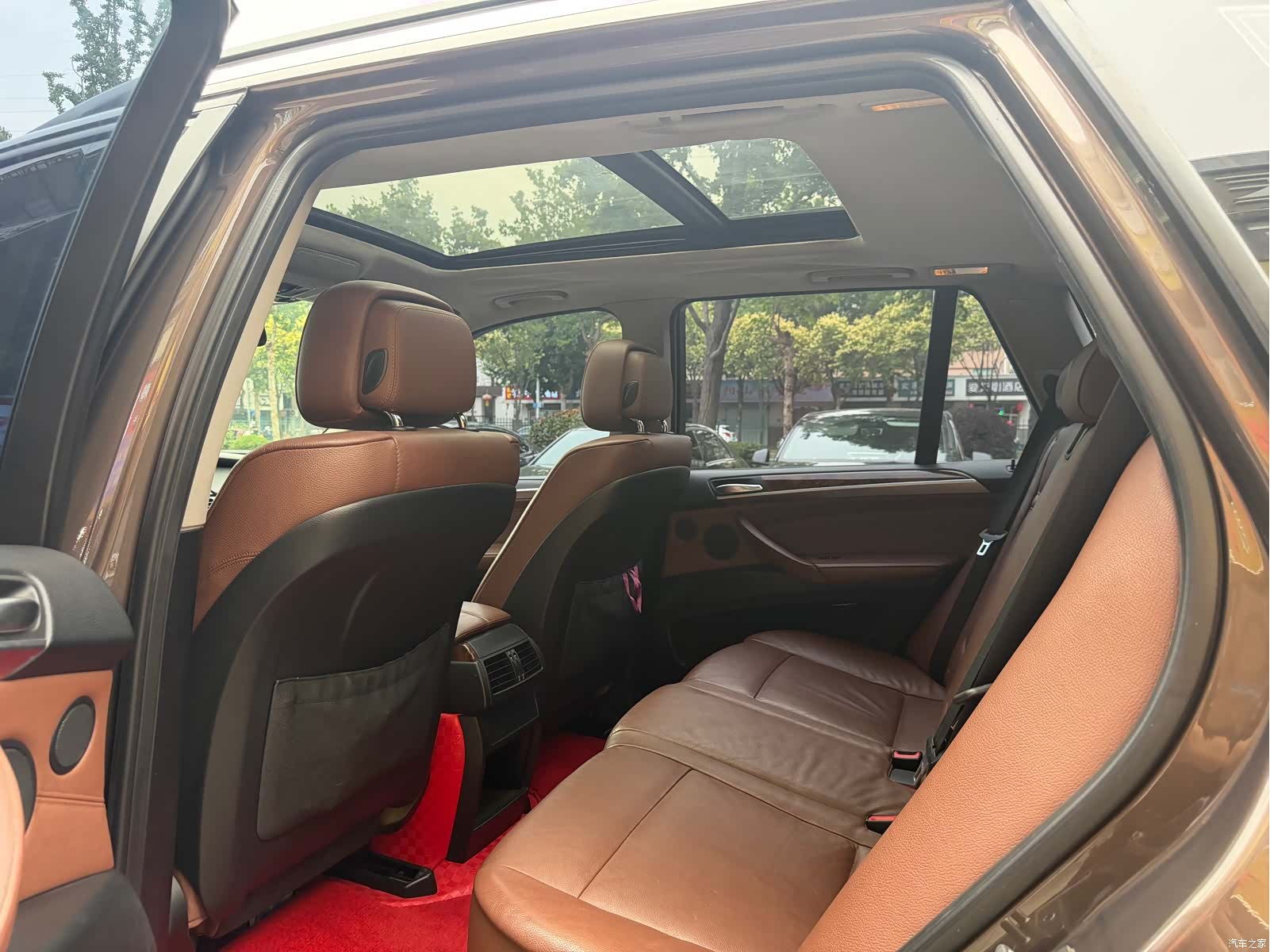 BMW X5, 2012 8