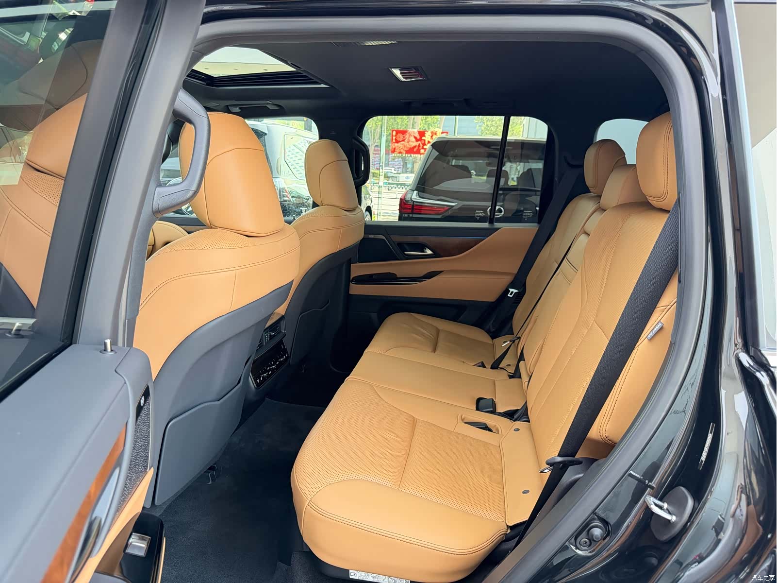 Lexus LX, 2024 все фото