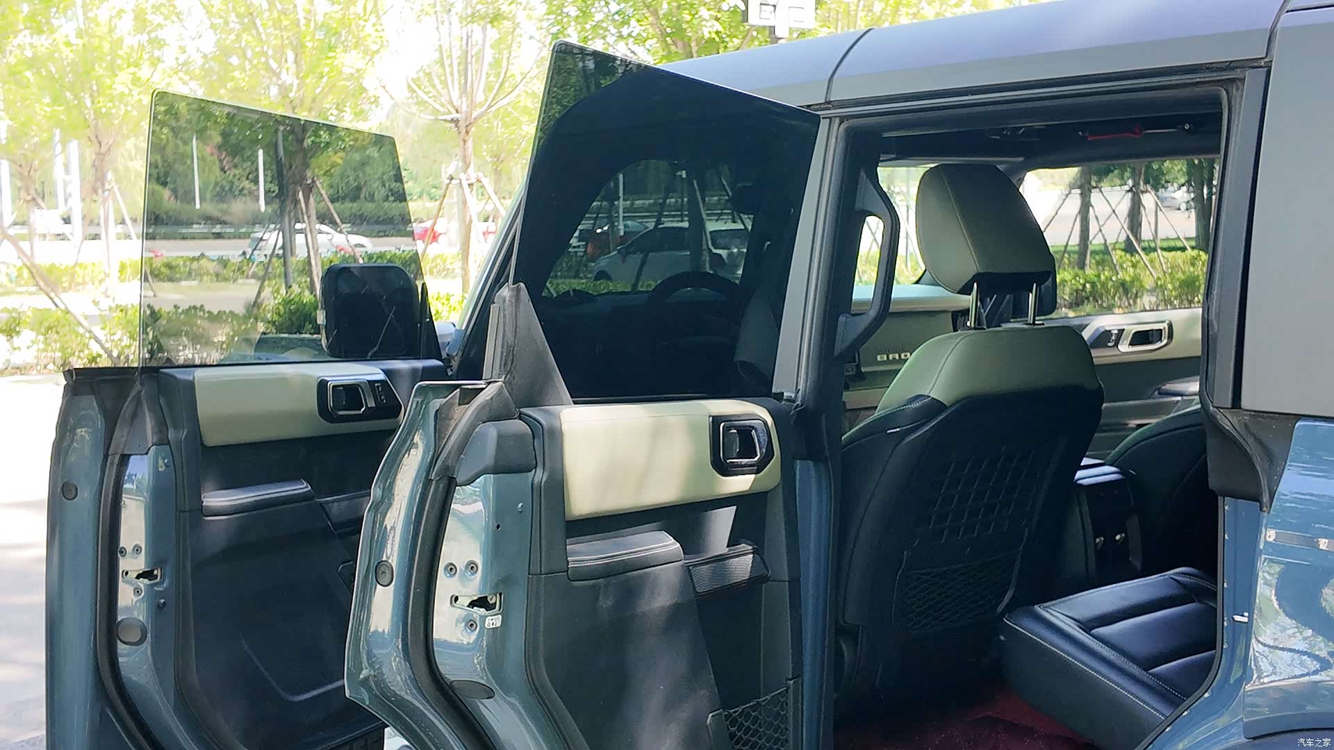 Ford Bronco, 2024 11