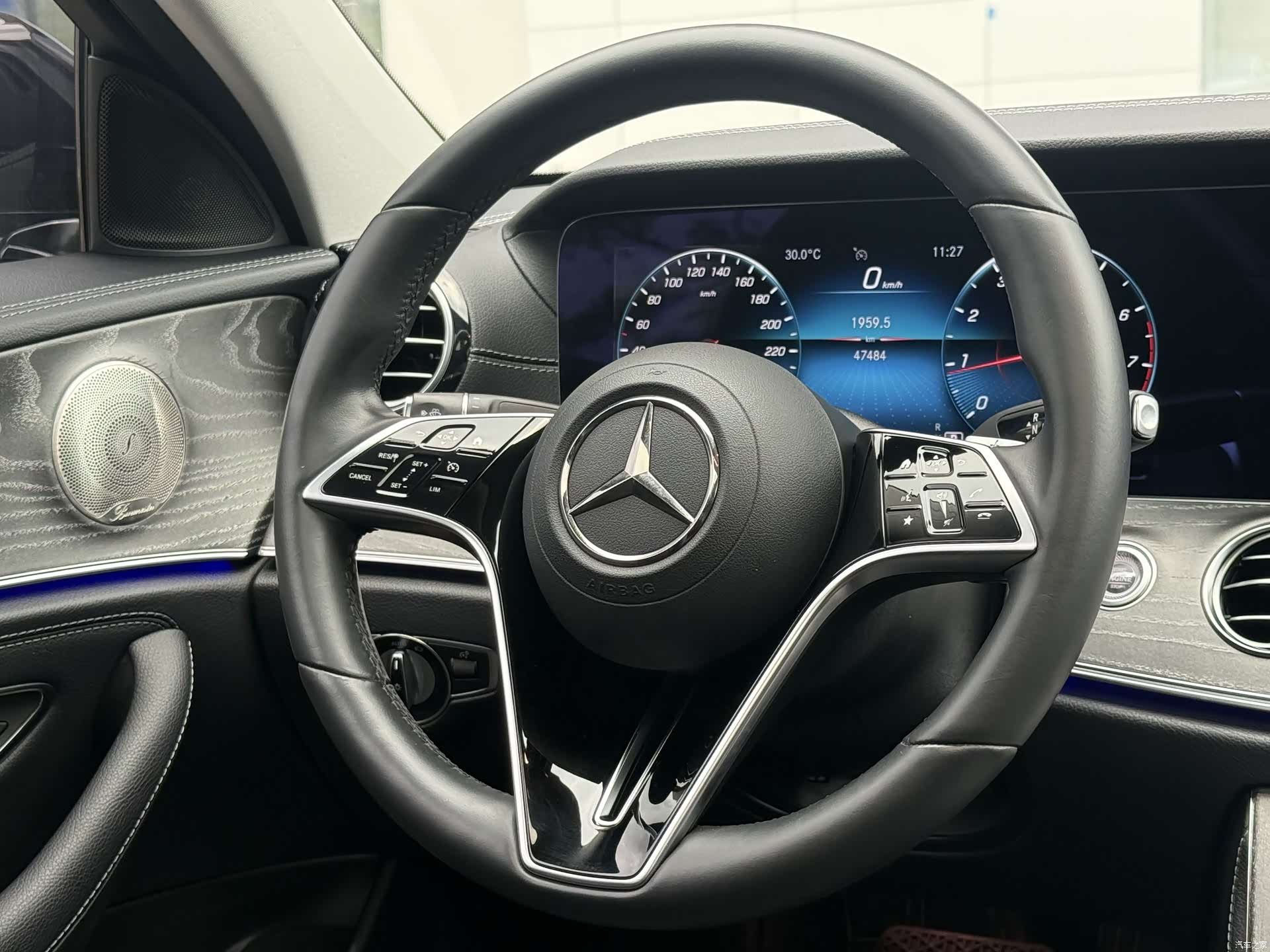 Mercedes-Benz E-Class, 2021 11