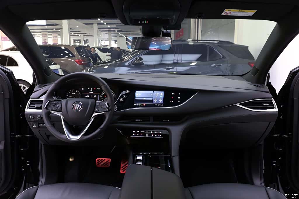 Buick Enclave, 2023 10