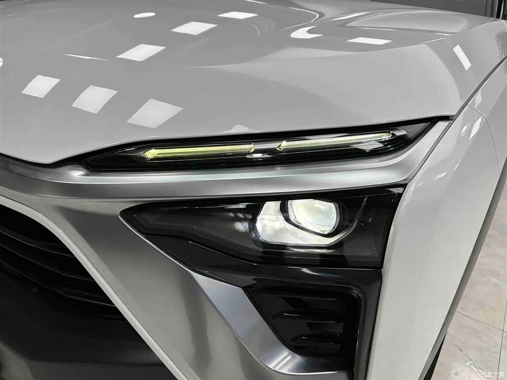 NIO ES8, 2019 19