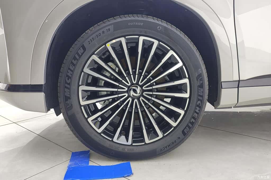 DongFeng L8, 2026 6