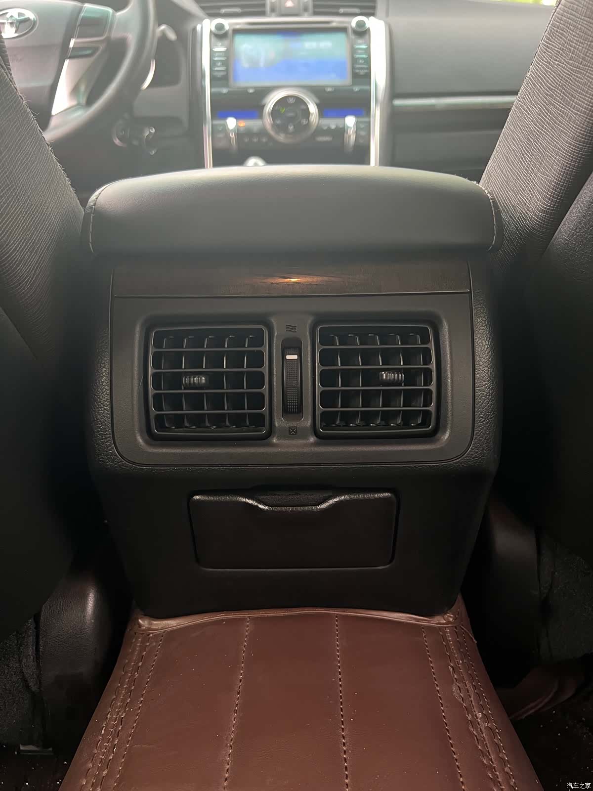 Toyota 2.5V, 2017 6