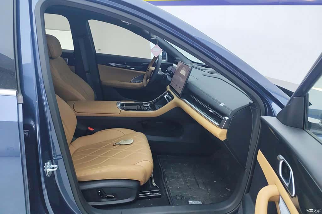 Geely A7, 2025 8