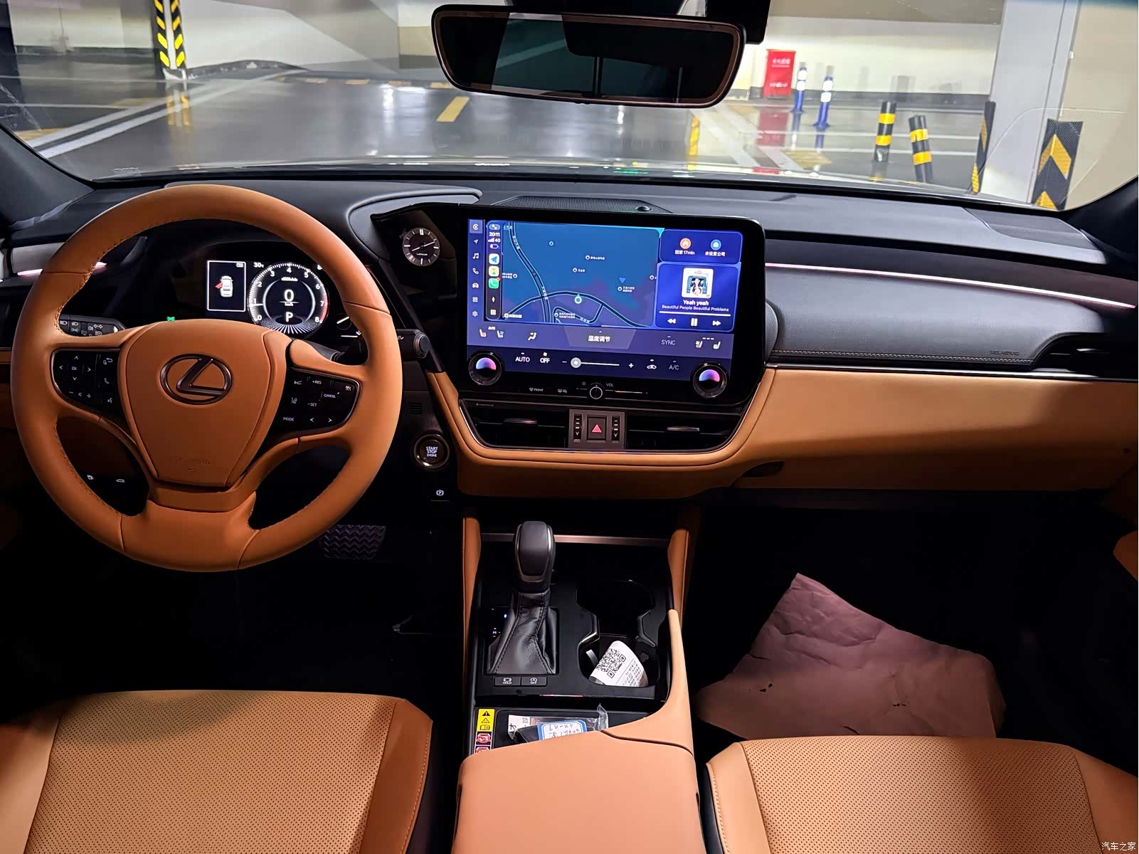 Lexus ES, 2026 10