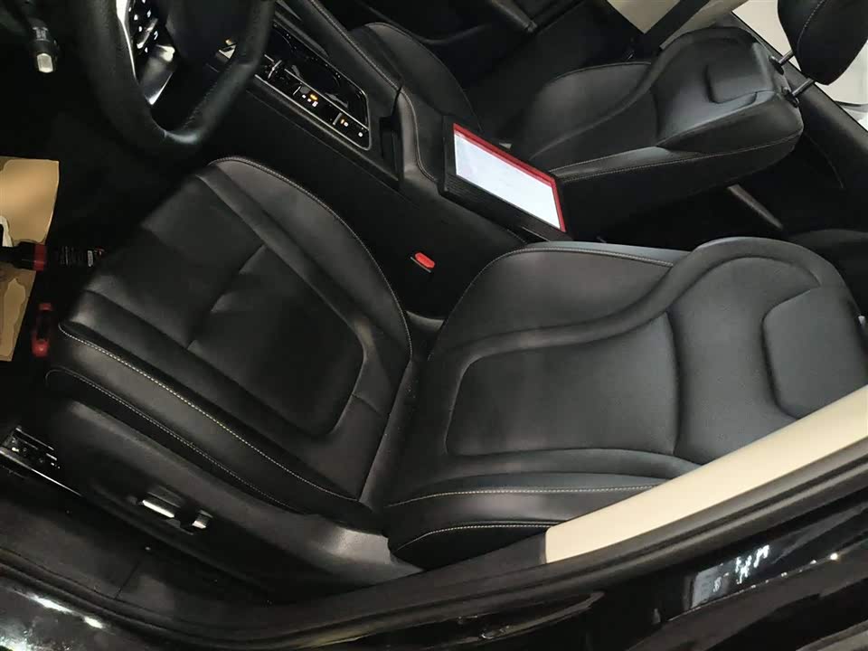 Besturn B70