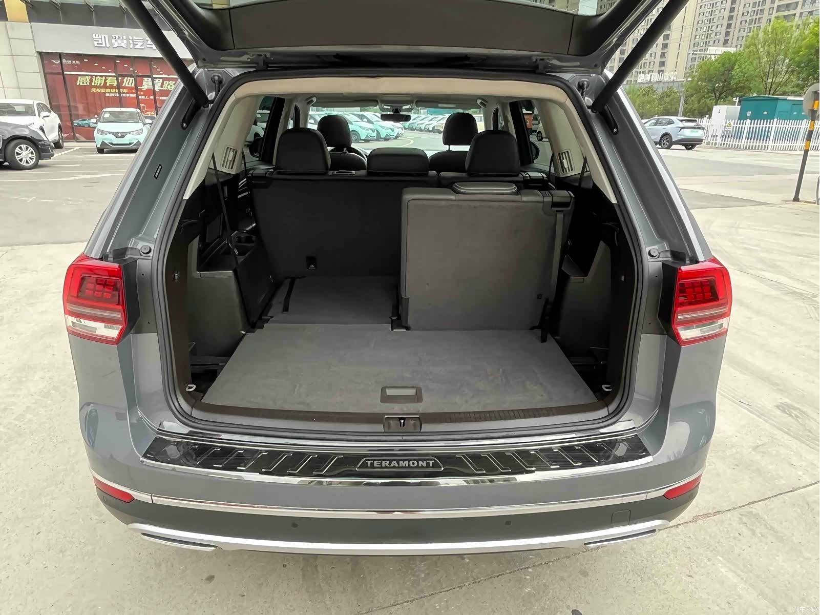 Volkswagen Teramont, 2017 19